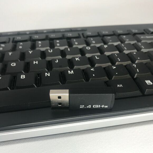 Inland Pro 60178 2.4GHz 118-Key Wireless Multimedia Keyboard BLACK Great Cond... - Picture 4 of 8